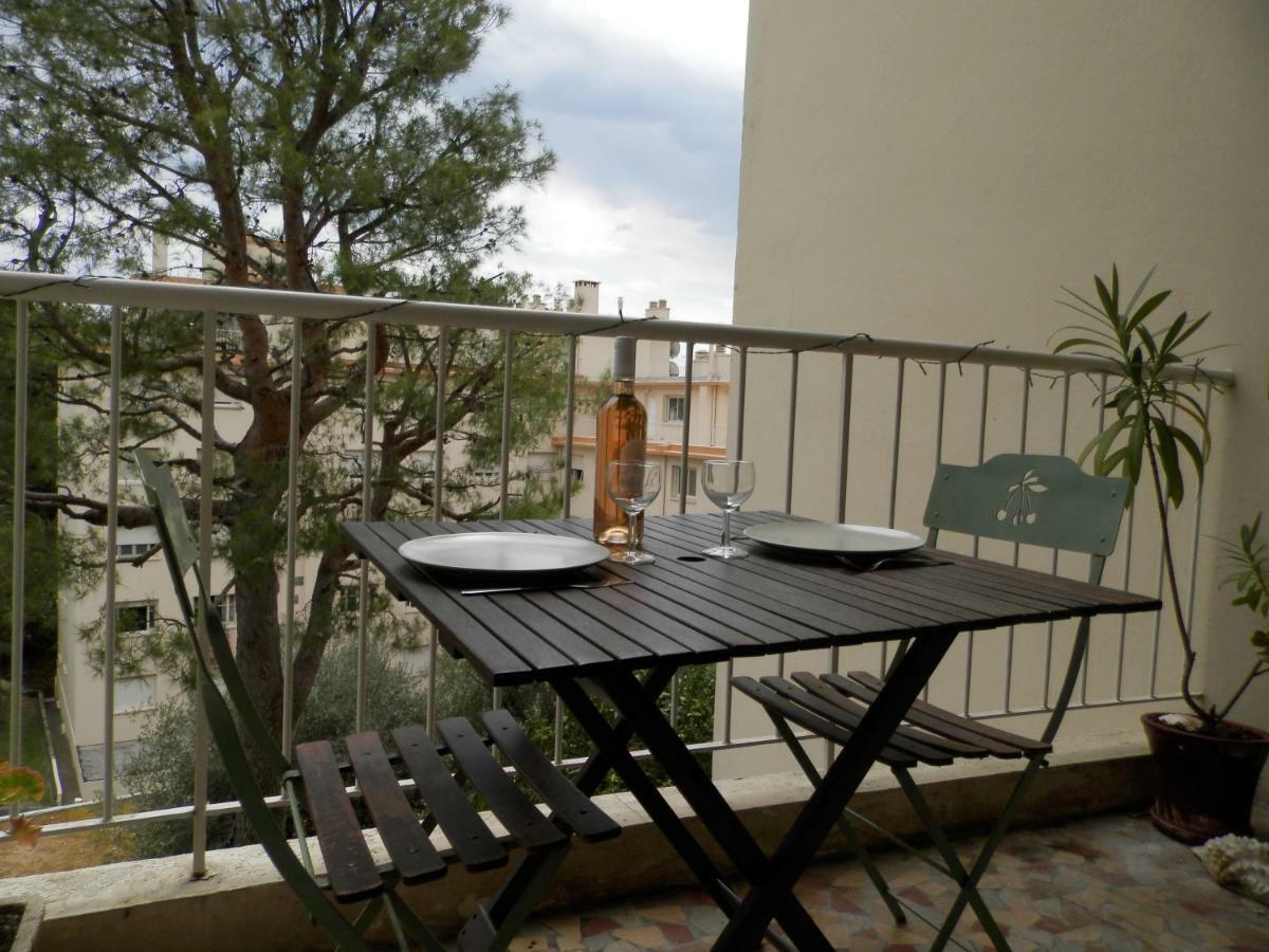 Les Pins . 2 P Calme Et Terrasse Apartment Nice Exterior photo
